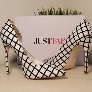 JustFab Pumps